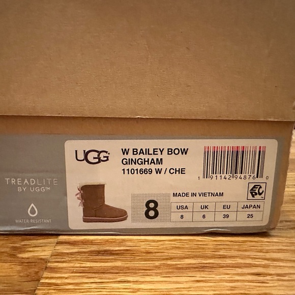 UGG Bailey Bow Gingham boots - Picture 8 of 8